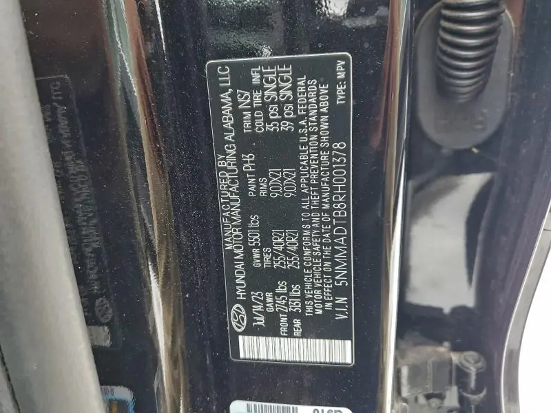 2024 GENESIS GV70 BASE  