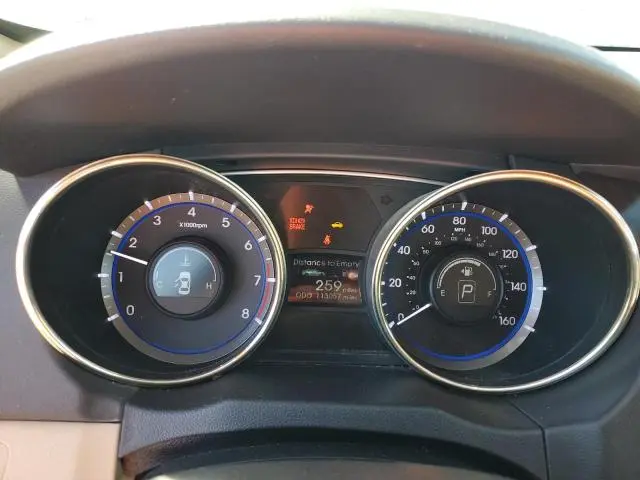 2011 HYUNDAI SONATA SE  