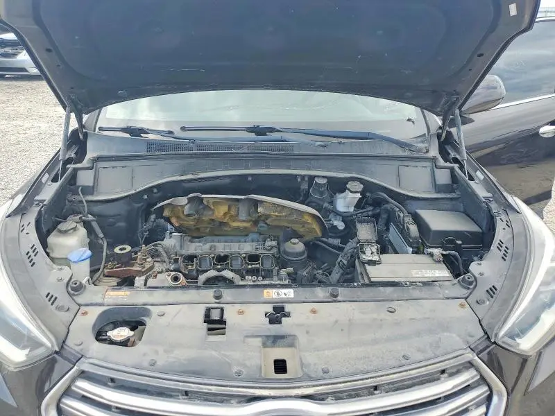 2017 HYUNDAI SANTA FE SE  