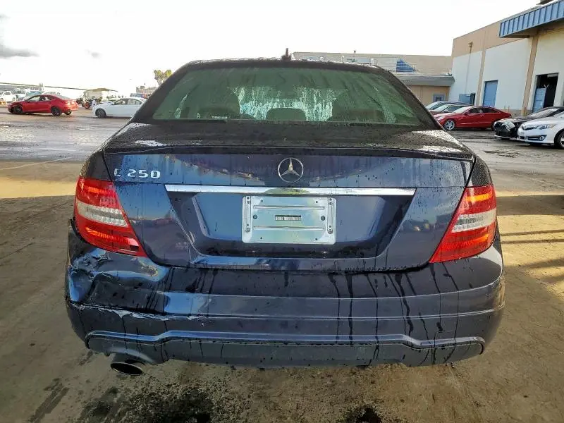2014 MERCEDES-BENZ C 250  