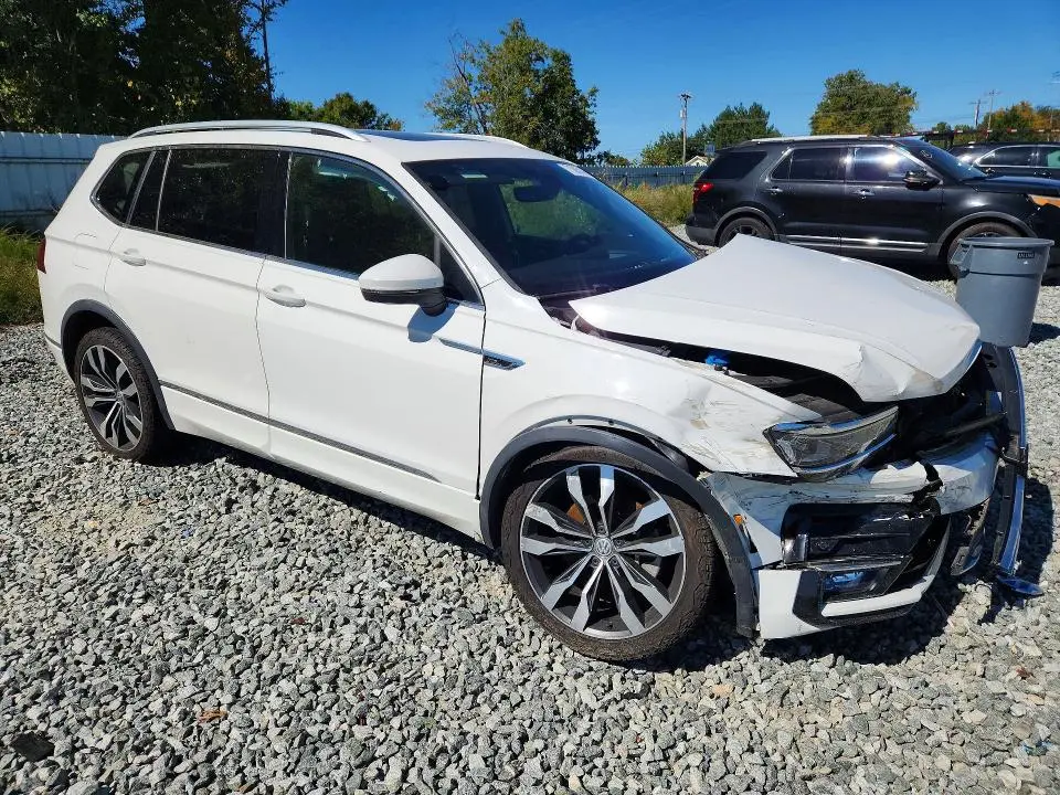 2020 VOLKSWAGEN TIGUAN SEL PREMIUM R-LINE  