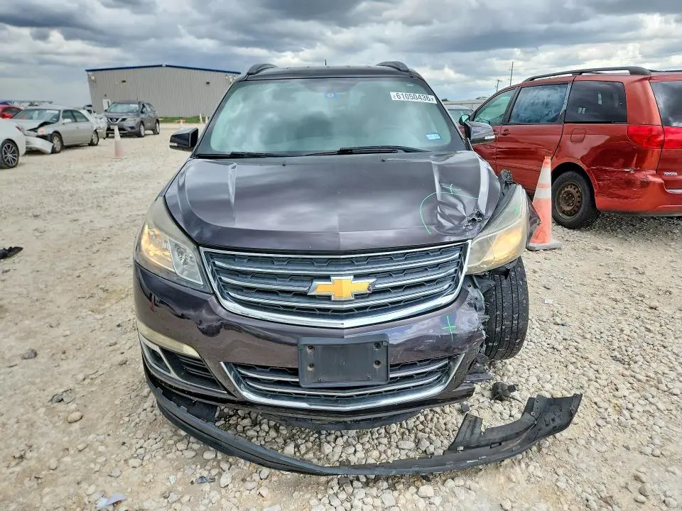2017 CHEVROLET TRAVERSE LT  