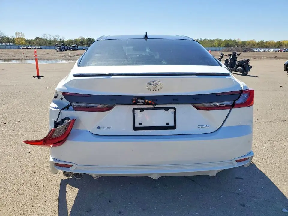 2025 TOYOTA CAMRY XSE  