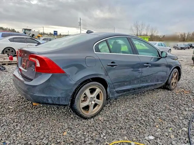 2012 VOLVO S60 T5  