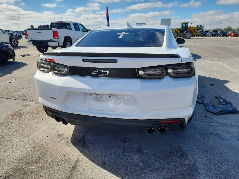 2020 CHEVROLET CAMARO LS  