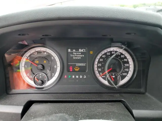 2022 RAM 1500 CLASSIC SLT  