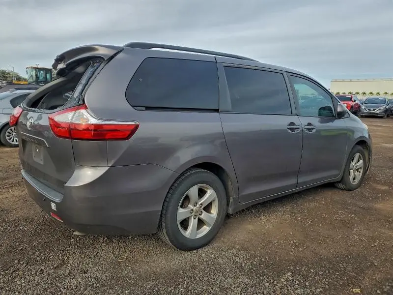 2015 TOYOTA SIENNA   
