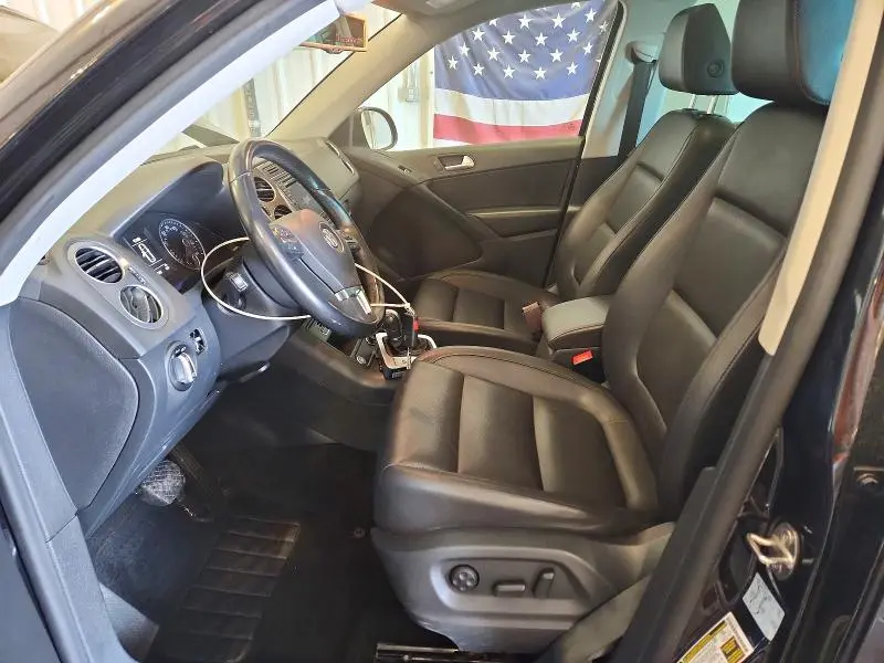 2017 VOLKSWAGEN TIGUAN WOLFSBURG  