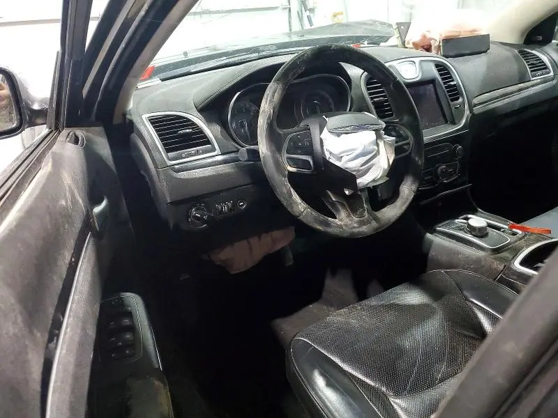 2017 CHRYSLER 300C   