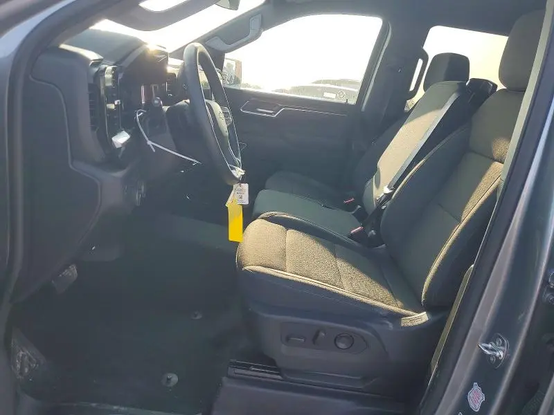 2026 CHEVROLET SILVERADO K1500 LT  