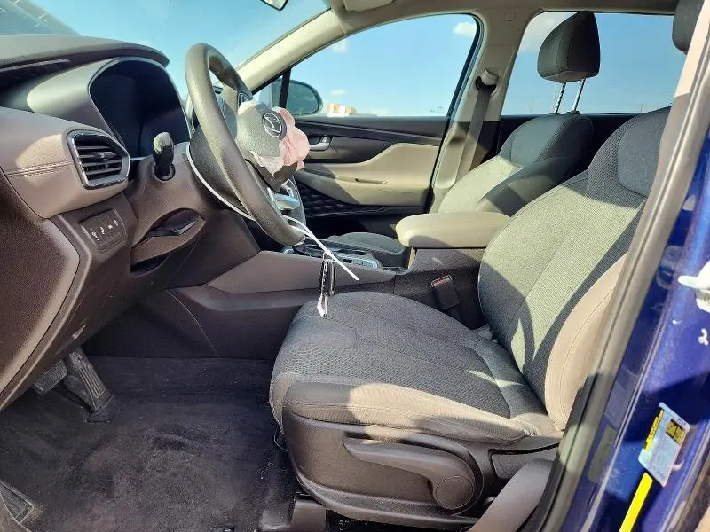 2019 HYUNDAI SANTA FE SE  