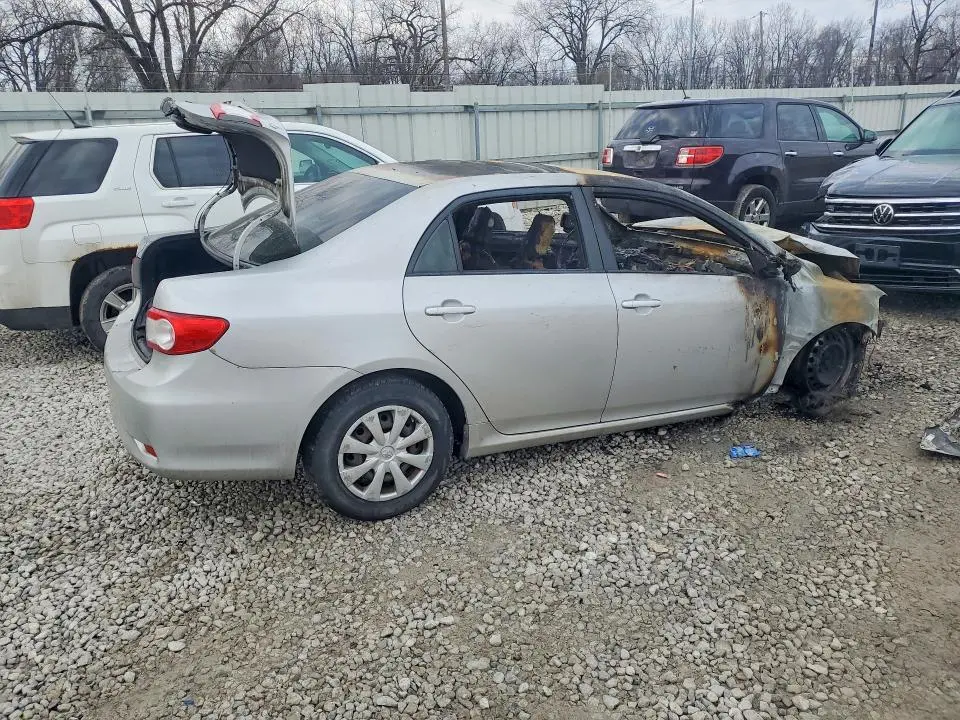 2011 TOYOTA COROLLA LE  