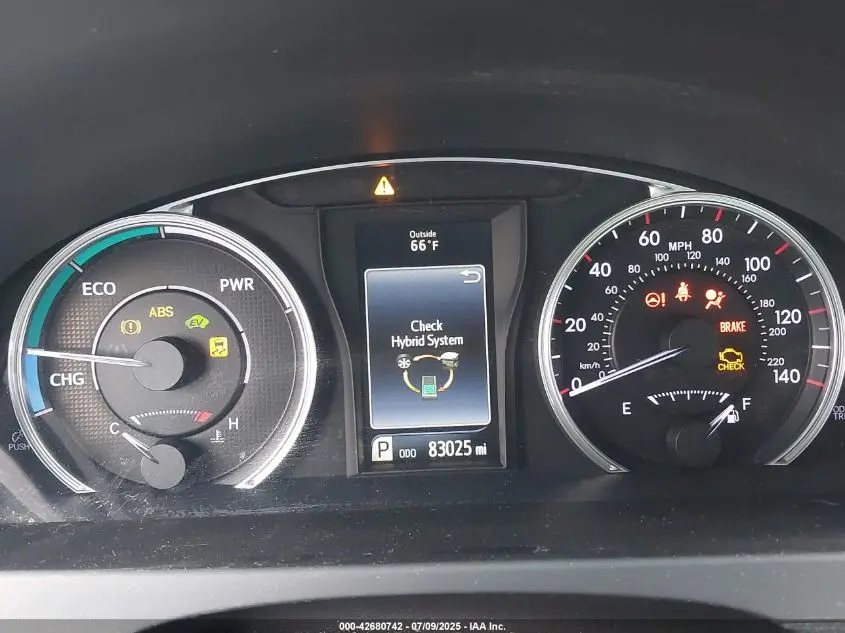 2015 TOYOTA CAMRY HYBRID SE