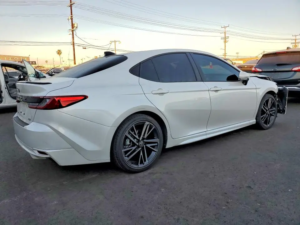 2025 TOYOTA CAMRY XSE  