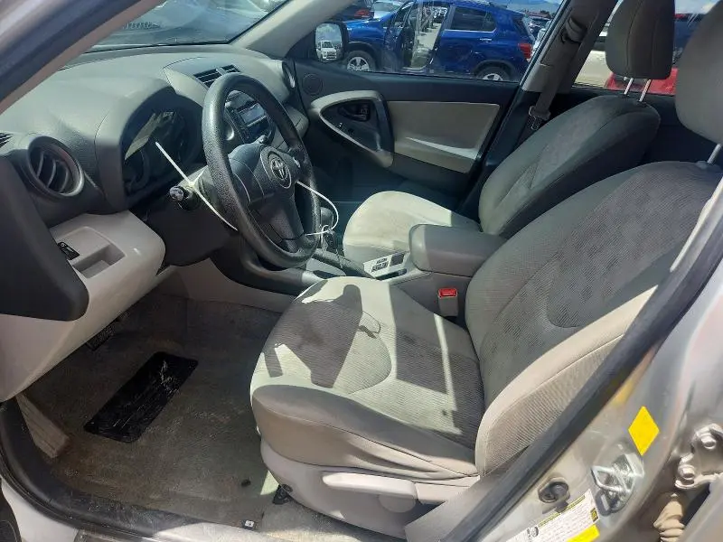 2011 TOYOTA RAV4 BASE  