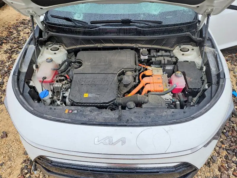 2023 KIA NIRO EX  