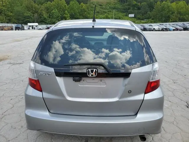 2010 HONDA FIT   