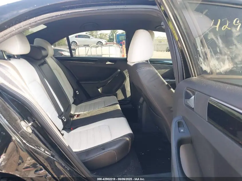 2015 VOLKSWAGEN JETTA 1.8T SPORT