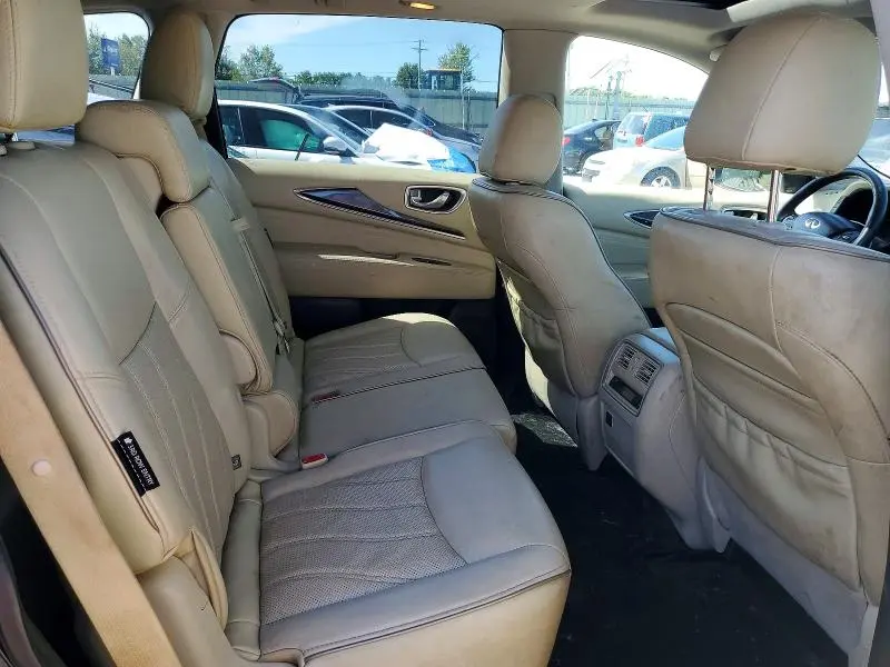 2019 INFINITI QX60 LUXE  