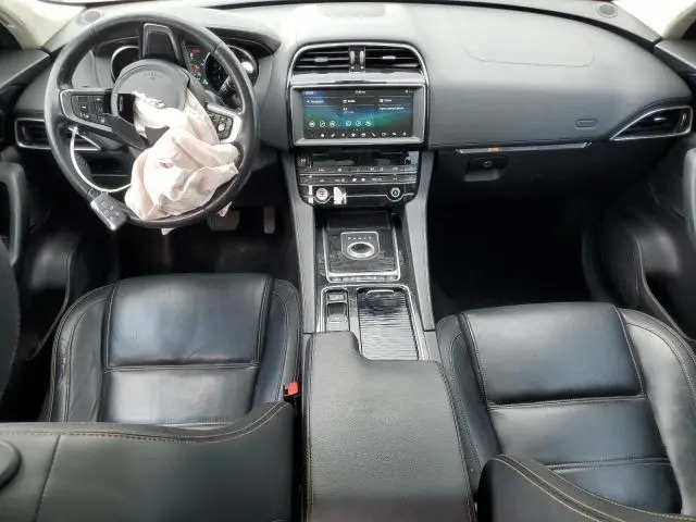 2020 JAGUAR F-PACE PRESTIGE  