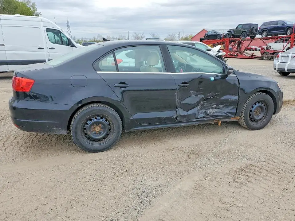 2013 VOLKSWAGEN JETTA SEL  