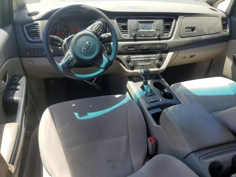 2016 KIA SEDONA LX  