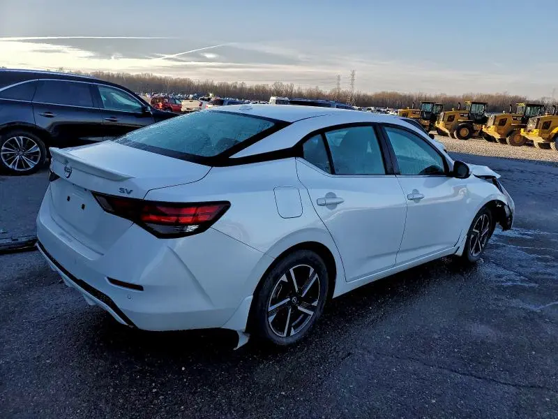 2024 NISSAN SENTRA SV  