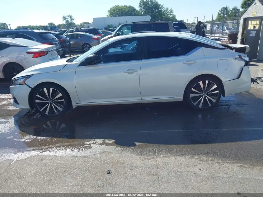 2019 NISSAN ALTIMA 2.5 SR