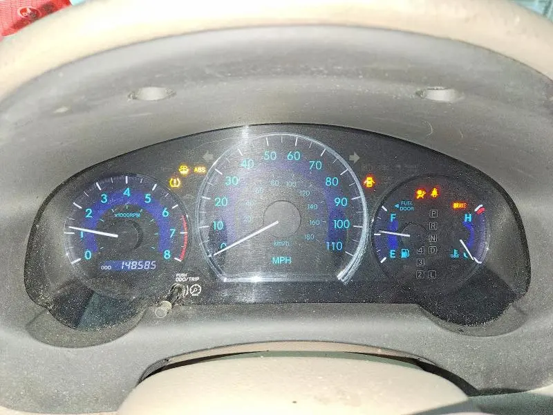 2010 TOYOTA SIENNA XLE  