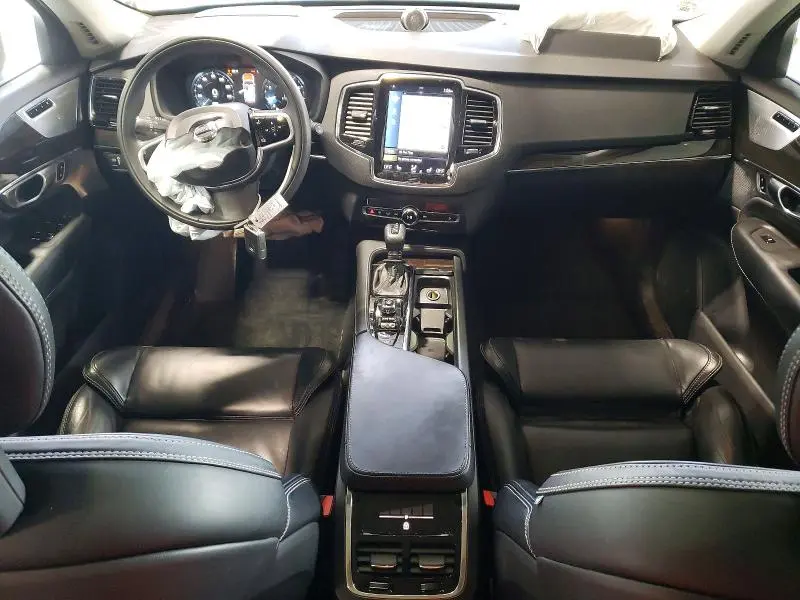 2018 VOLVO XC90 T6  