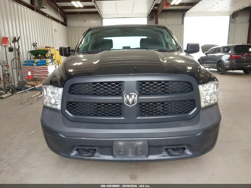 2019 RAM 1500 CLASSIC TRADESMAN  4X4 5'7 BOX