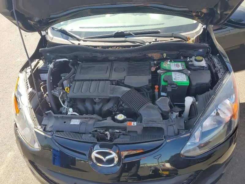 2012 MAZDA MAZDA2   
