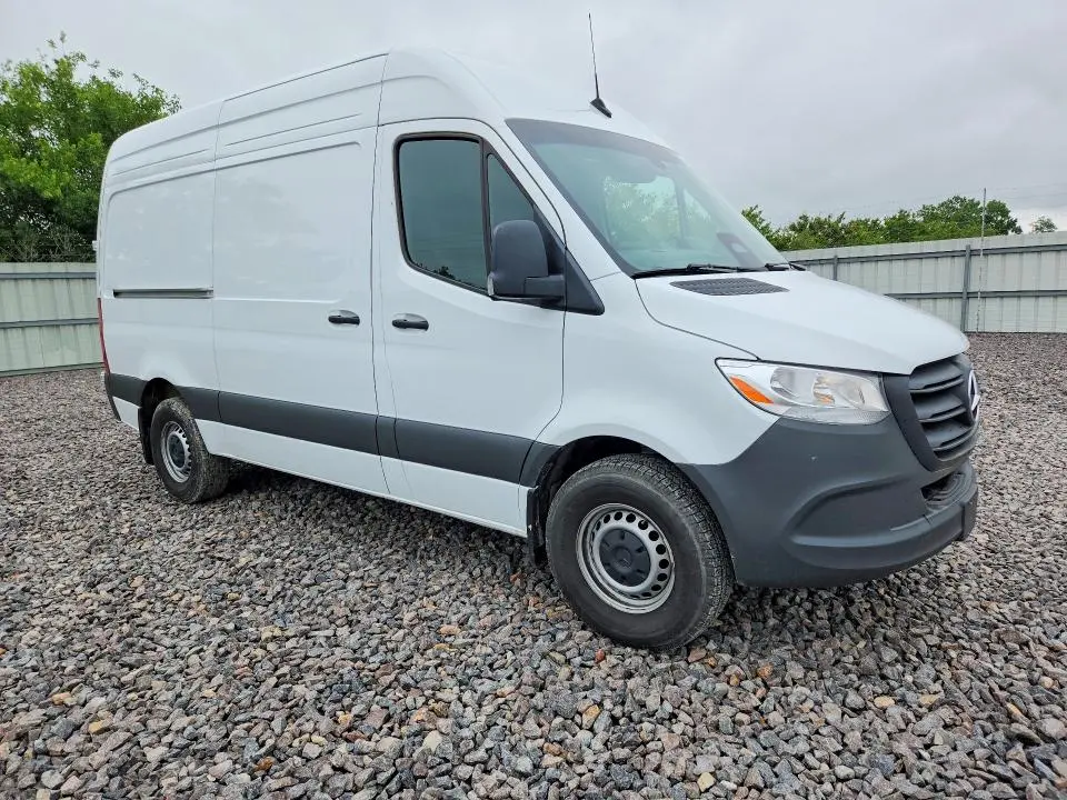 2025 MERCEDES-BENZ SPRINTER 2500  