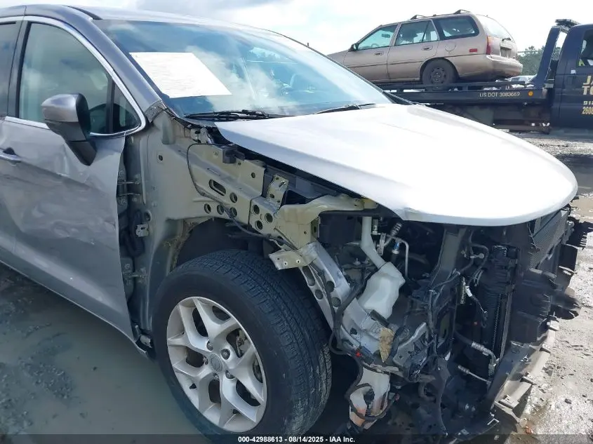 2017 CHRYSLER PACIFICA TOURING PLUS