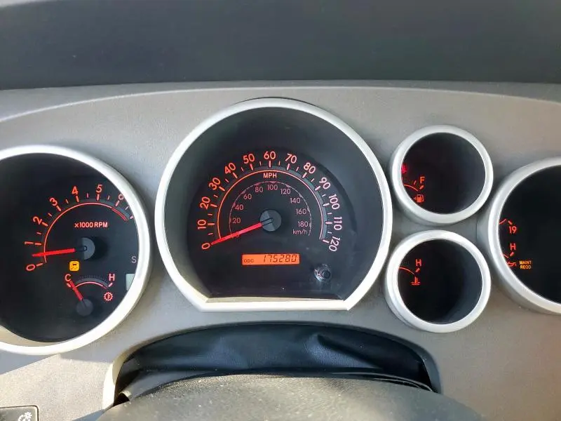 2012 TOYOTA TUNDRA CREWMAX SR5  