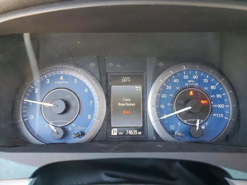 2017 TOYOTA SIENNA XLE 8-PASSENGER  