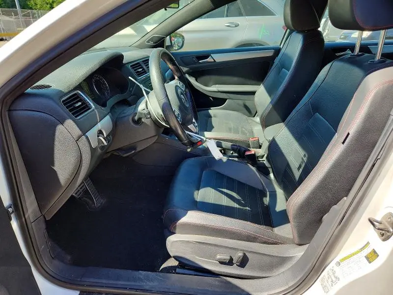 2013 VOLKSWAGEN JETTA GLI  