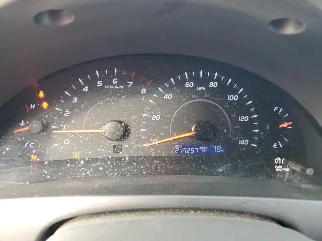 2011 TOYOTA CAMRY LE  