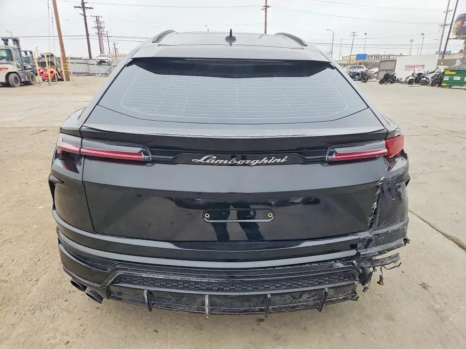 2019 LAMBORGHINI URUS   