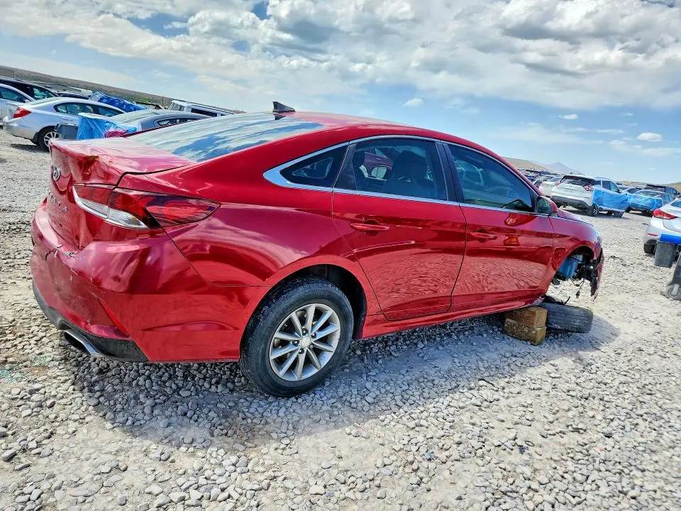 2018 HYUNDAI SONATA SE  