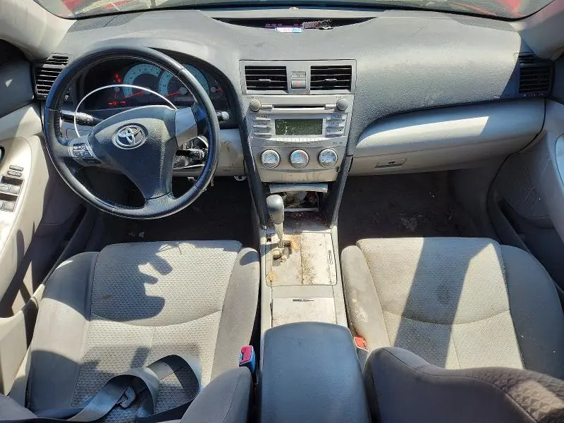 2010 TOYOTA CAMRY SE  