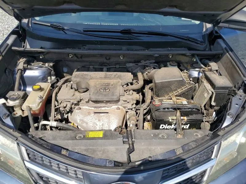 2013 TOYOTA RAV4 LE  