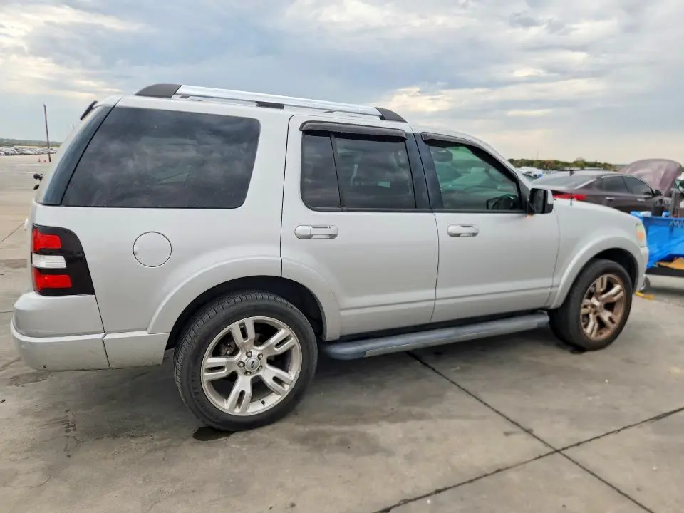 2010 FORD EXPLORER LIMITED  