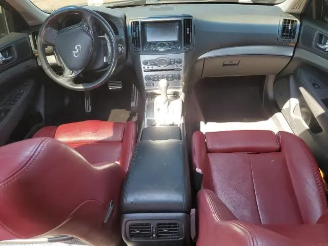 2011 INFINITI G37   