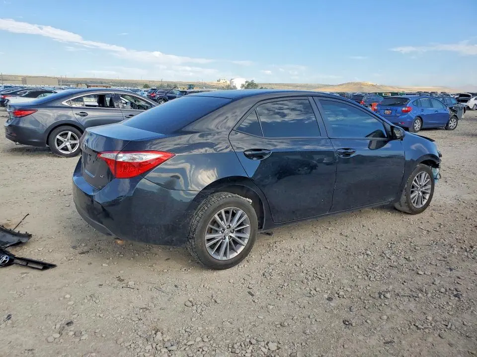 2014 TOYOTA COROLLA LE PLUS  