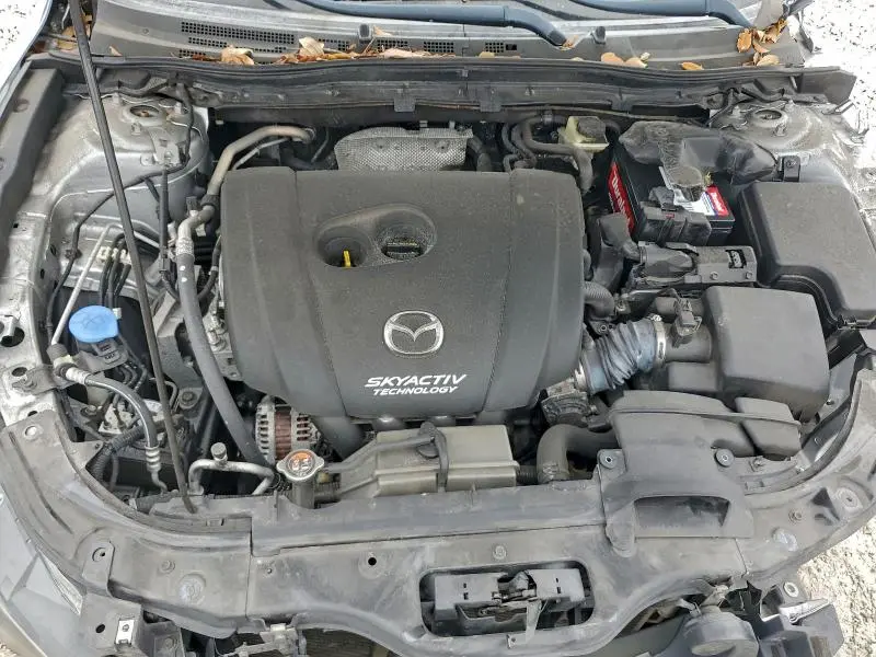 2017 MAZDA 3 TOURING  