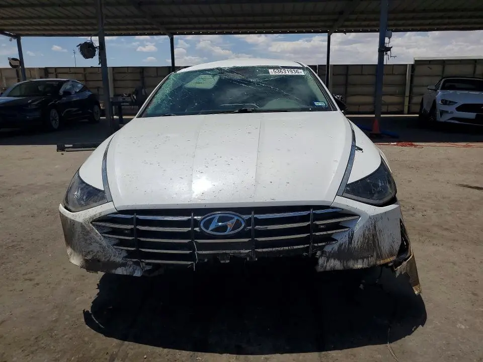 2020 HYUNDAI SONATA SE  