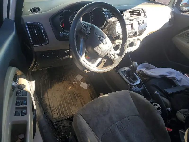 2016 KIA RIO LX  