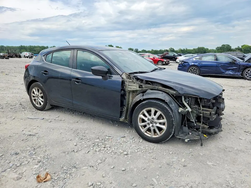 2016 MAZDA 3 TOURING  