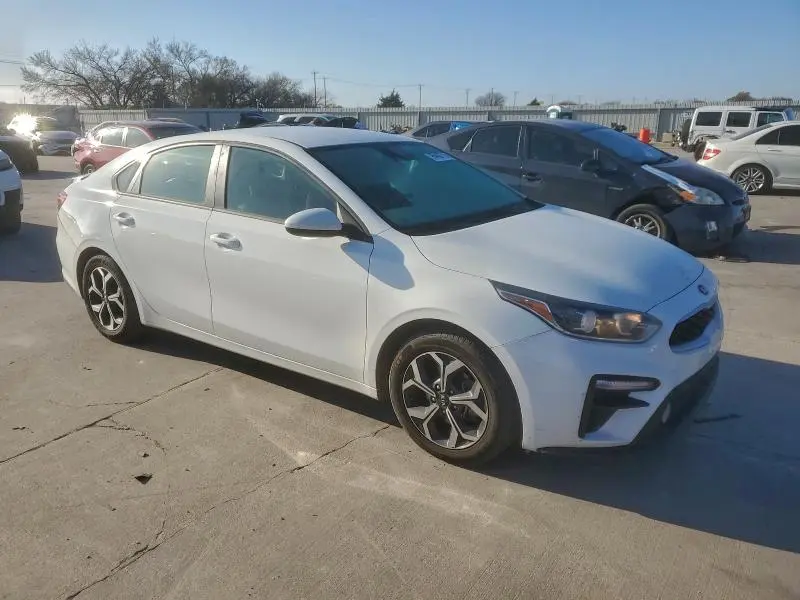 2021 KIA FORTE FE  